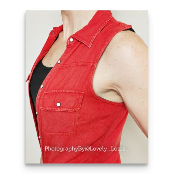 Maurices Sleeveless Shirt Rustic Red Sleeveless Button Up Soft Rayon Blouse Top - Picture 7 of 13